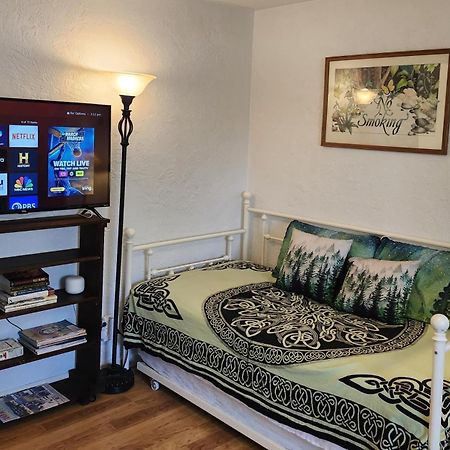 Sweet 2 Bedroom Close To U Of Oregon & Track! 유진 외부 사진