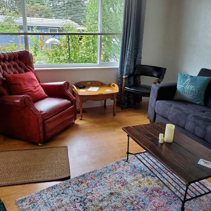 Sweet 2 Bedroom Close To U Of Oregon & Track! 유진 외부 사진